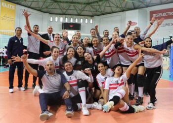 سيدات الطائرة بالزمالك
