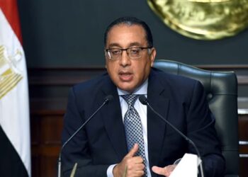 رئيس الوزراء يترأس اجتماع المجلس الاستشاري الاقتصادي