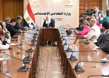 «التضامن» توقيع بروتوكول تعاون لتنفيذ مشروع النهوض بالوعي الحقوقي وتنمية المواطنة في قرى «حياة كريمة»