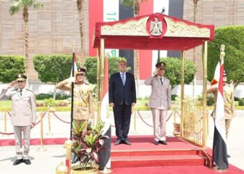 وزير الدفاع العراقي: نقدر جهود مصر الداعمة في محيطها الإقليمي والدولي