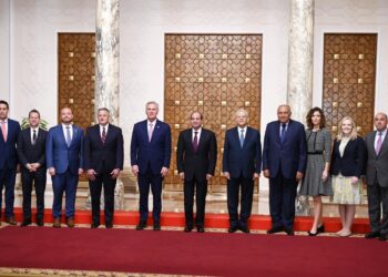 الرئيس السيسي يستقبل وفدًا رفيع المستوى من النواب الأمريكي برئاسة مكارثي