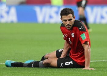 الأهلى يترقب نتيجة أشعة حمدي فتحي ومؤشرات تؤكد غيابه عن نهائي أفريقيا