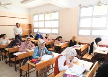 طلاب الثانوية العامة