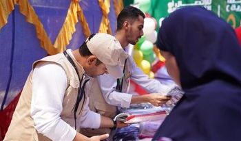 «بَيْتُ الزُّكاةِ» يطلق مبادرة “كتر من خيرك.. وفرح غيرك” لتوزيع الملابس قبل العيد