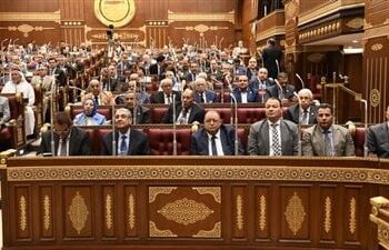 عيسى الشريف يؤدي القسم الدستورية عضوا بالشيوخ خلفا للراحل محمود بكري