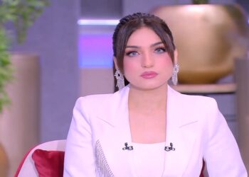 ياسمين عز