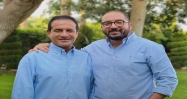 محمد ثروت وابنه