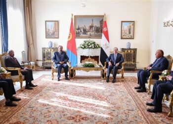 السيسي يستقبل رئيس إريتريا ويؤكد على تعزيز العلاقات وترسيخ التعاون والمشروعات المشتركة
