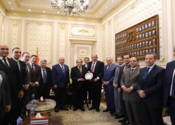 رئيس القضاء الأعلى يستقبل وزير العدل الأسبق وأعضاء مجلس إدارة نادى القضاة