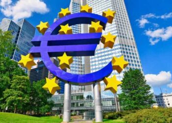 المركزي الأوروبي يرفع أسعار الفائدة 25 نقطة أساس لتصل 4.25%
