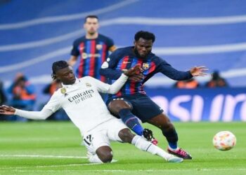 قمة نارية بين ريال مدريد وبرشلونة في كلاسيكو ودي بالولايات المتحدة.. اليوم