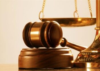 بسبب نشر الملابس.. المؤبد لعاطل قتل جاره لخلافات على بمنشأة ناصر