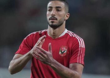 أزمة دفاعية تواجه الأهلي أمام المصري في الكأس