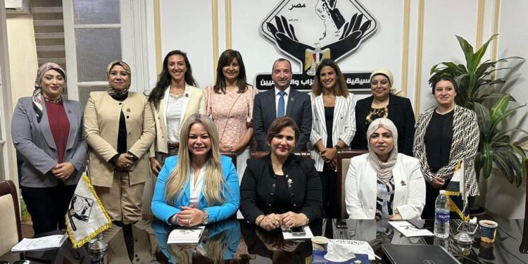 مبادرة “الصحة النفسية والإدمان” بالتنسيقية ومؤسسة “فاهم” تناقشان تحضيرات مؤتمر أكتوبر المقبل