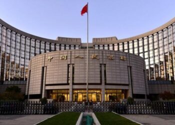 الصين تخفض الفائدة على القروض للمرة الثانية خلال شهر لدعم الاقتصاد