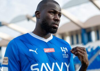 كوليبالي يغيب عن الهلال السعودي لمدة 4 أسابيع بسبب الإصابة
