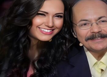 ايمي طلعت زكريا ووالدها