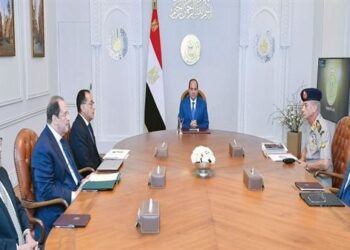 السيسي يتابع إجراءات وجهود استعادة الأمن والاستقرار في سيناء