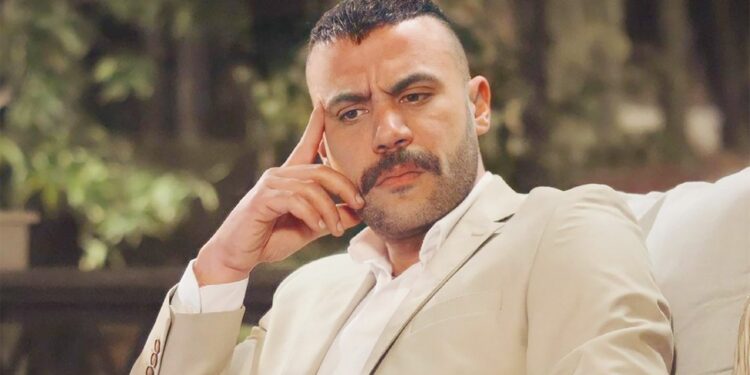 محمد إمام يجسد دور “مدرس تاريخ” في فيلم “اللعب مع العيال” بتوقيع شريف عرفة