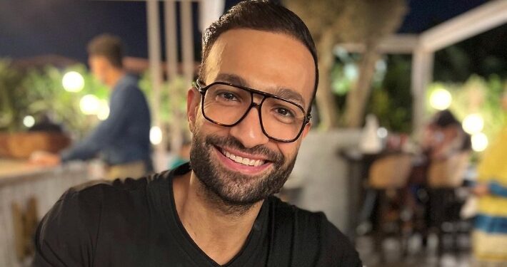 تشييع جثمان المطرب شريف شاكر من مسجد حسن الشربتلي لمثواه الأخيرة