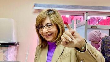 لميس الحديدي تدلى بصوتها فى انتخابات الرئاسة 2024 بمدينة الإنتاج الإعلامى
