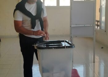 نادر السيد يدلي بصوته في الانتخابات الرئاسية ويدعوا المصريين للمشاركة