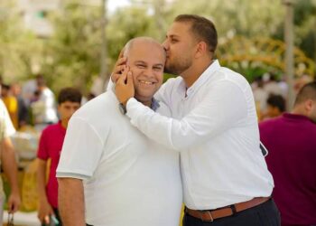 استشهاد حمزة نجل الصحفي الفلسطيني وائل الدحدوح في قصف إسرائيلي