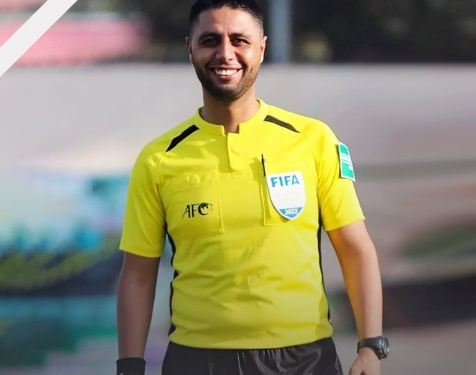 استشهاد الحكم الفلسطيني محمد خطاب وأسرته في قصف إسرائيلي على دير البلح بغزة