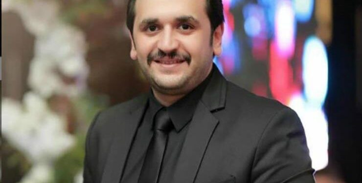 مصطفى خاطر مؤلف روايات يعاني من الاكتئاب في فيلمه الجديد “محو أمنية”