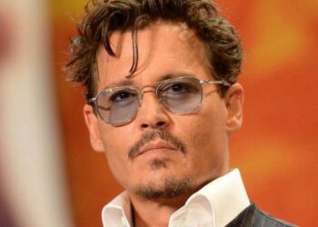 جونى ديب: صناعة السينما في هوليوود ألقت بى فى سلة المهملات