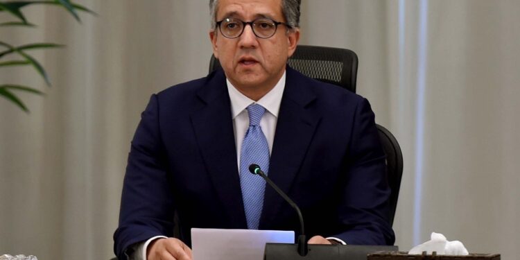 مصر ترحب بقرار القمة العربية ترشيح خالد العناني لمنصب مدير عام اليونسكو