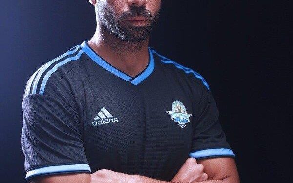 أحمد فتحي يرحل عن بيراميدز نهاية الموسم ويقترب من الإسماعيلي