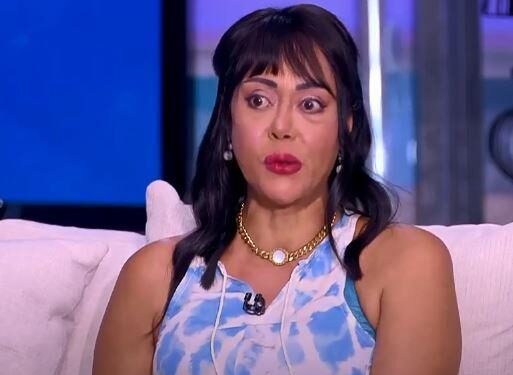 خالد الجندي يهاجم نهى العمروسي بسبب تصريحاتها عن الحجاب وأمهات المؤمنين