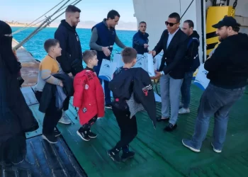 مغادرة أول فوج من السوريين عبر ميناء نويبع في إطار التعاون المصري الأردني