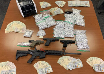 “مصرع 3 عناصر إجرامية وضبط طن مخدرات وأسلحة بقيمة 150 مليون جنيه بأسيوط”