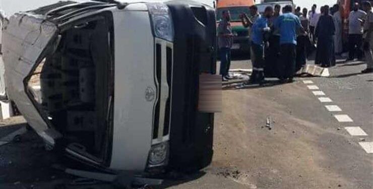 “7 مصابين في حادث انقلاب ميكروباص أعلى كوبرى مسطرد بالقليوبية”