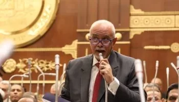 “عضو مجلس الشيوخ حازم الجندي: توقعات بنمو الاقتصاد المصري في 2025