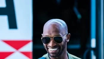 الزمالك يواجه بيراميدز في قمة الدوري المصري