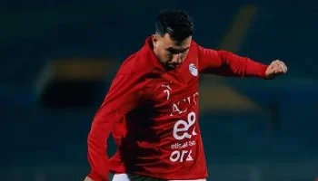 “الأهلي ينعى والدة محمود تريزيجيه.. صلاة الجنازة في كفر الشيخ بعد العصر”