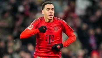 بايرن ميونخ يحسم مصير موسيالا وكيميتش وينفي اهتمامه بضم داني أولمو