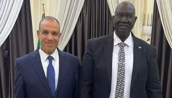 “وزير الخارجية يؤكد دعم مصر للسودان خلال لقاء مع نائب رئيس مجلس السيادة الانتقالي”