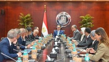 “وزير الاستثمار يبحث فرص الاستثمار في صناعة الإطارات مع شركة بروميتون تاير والوفد الصيني”