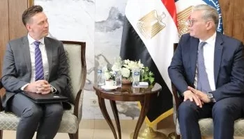 وزير البترول يبحث مع شيفرون خطط التوسع فى مصر واستكشافات جديدة للغاز والبترول
