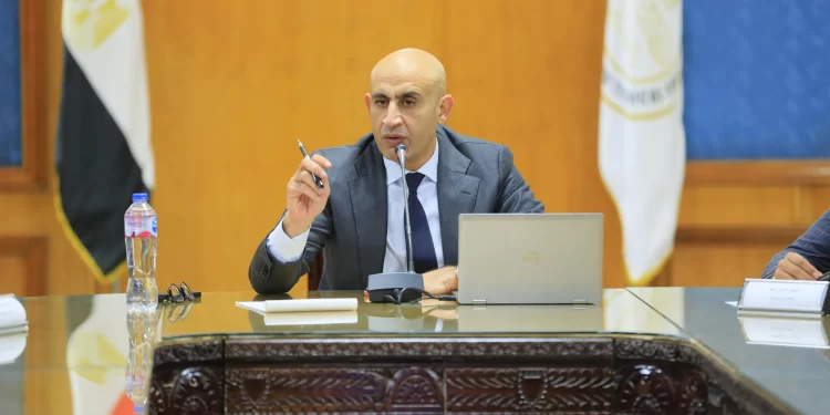 “وزير التعليم يكشف عن إضافة مادة التربية الدينية للمجموع وتفاصيل مقترح “البكالوريا المصرية” في إطار تطوير النظام التعليمي”