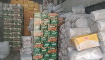 ضبط مخزنين غير مرخصين لمواد غذائية مجهولة المصدر بالقاهرة