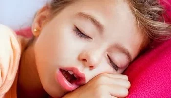 اللحمية الأنفية عند الأطفال: الأعراض والعلاج