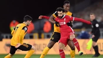 ليفربول يسعى لتعزيز الصدارة أمام وولفرهامبتون.. وصلاح يواصل تحطيم الأرقام القياسية