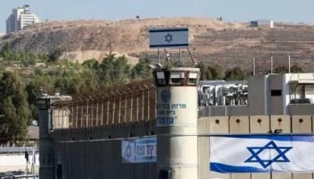 إسرائيل تؤجل الإفراج عن الدفعة السابعة من الأسرى الفلسطينيين بانتظار اجتماع أمني