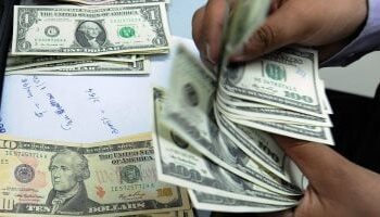 ارتفاع أسعار العملات الأجنبية أمام الجنيه المصري في منتصف تعاملات اليوم