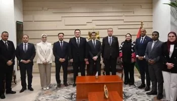 وفد تنسيقية شباب الأحزاب يلتقي السفير الفلسطيني بالقاهرة لبحث دعم القضية الفلسطينية